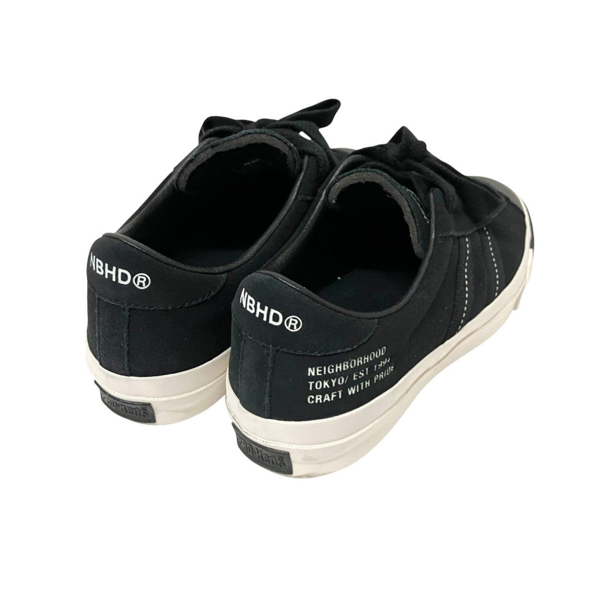 Royal Plus Suede LoスニーカーPN1021N1