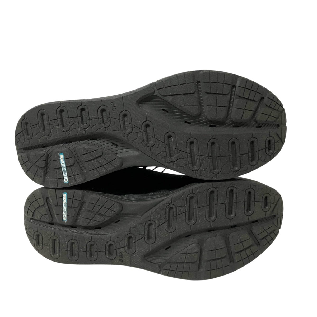 VENTIRIS ZBスニーカーM1113M