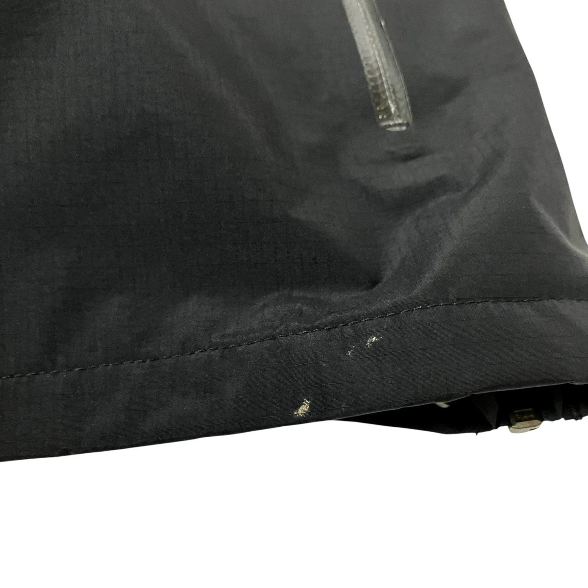 Gore-Tex Paclite Lightweight Shell Jacketマウンテンパーカー