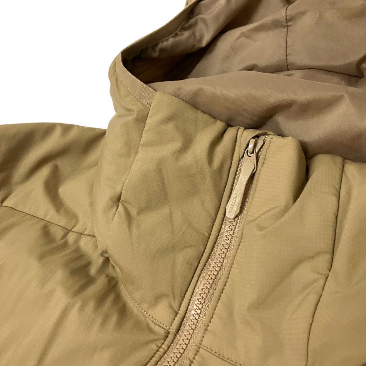 ATOM HOODY M中綿ジャケットX000007487