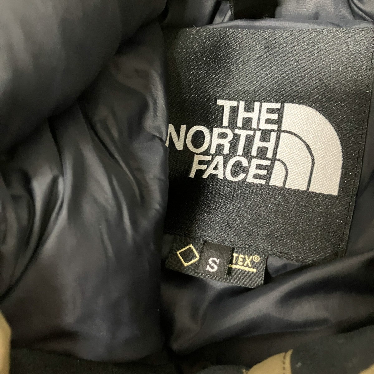 GORE-TEX MOUNTAIN DOWN JACKETダウンジャケットND91837