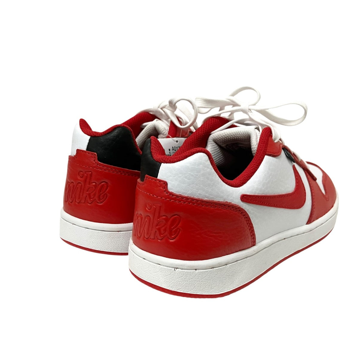 EBERNON LOW PREMスニーカーAQ1774 101