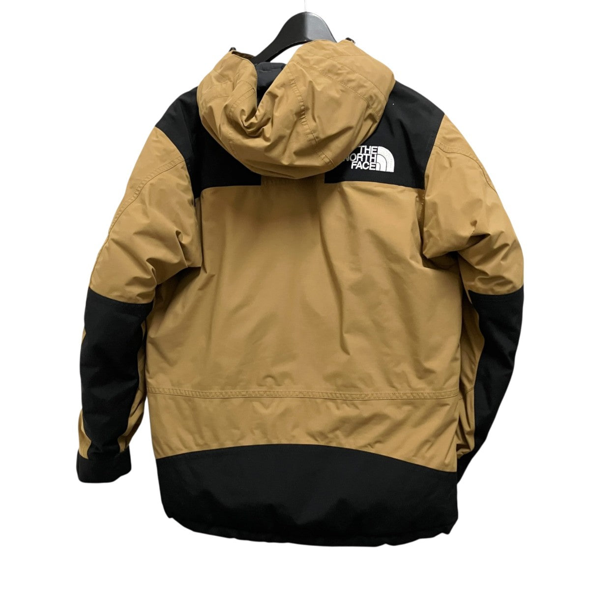 Mountain Down JacketダウンジャケットND91930