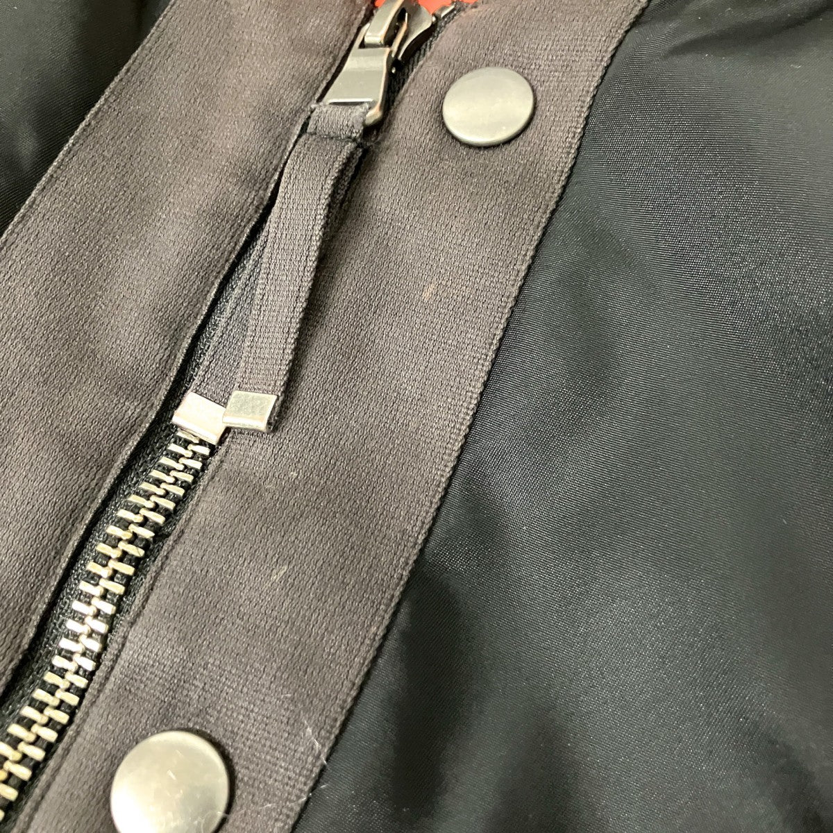MA-1ジャケット