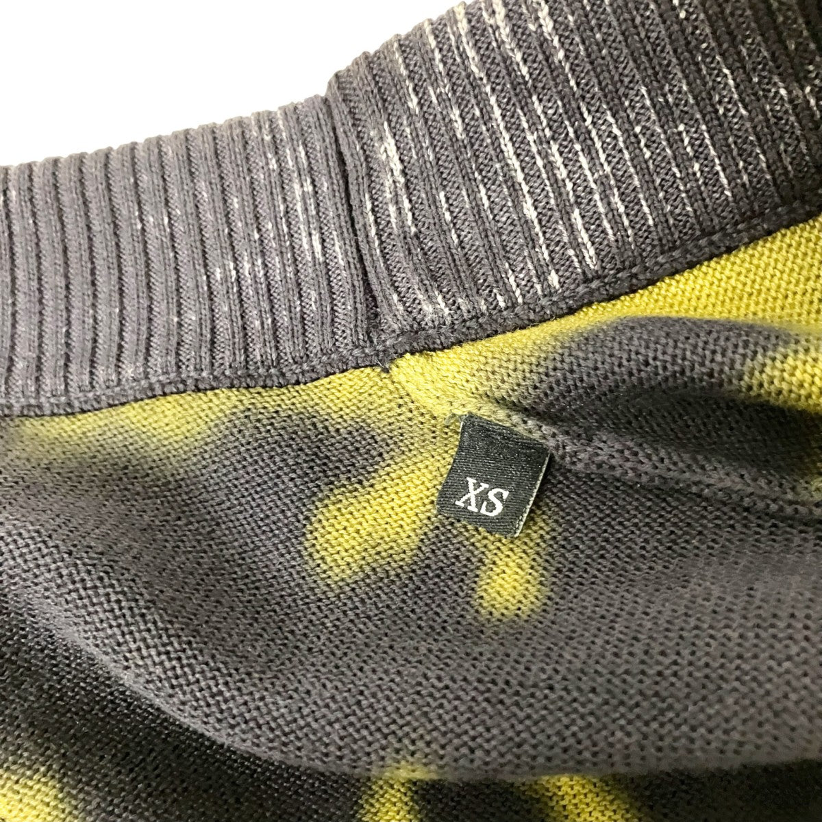 DIESEL VネックカーディガンA09934 古着・中古-4枚目のアイテム画像