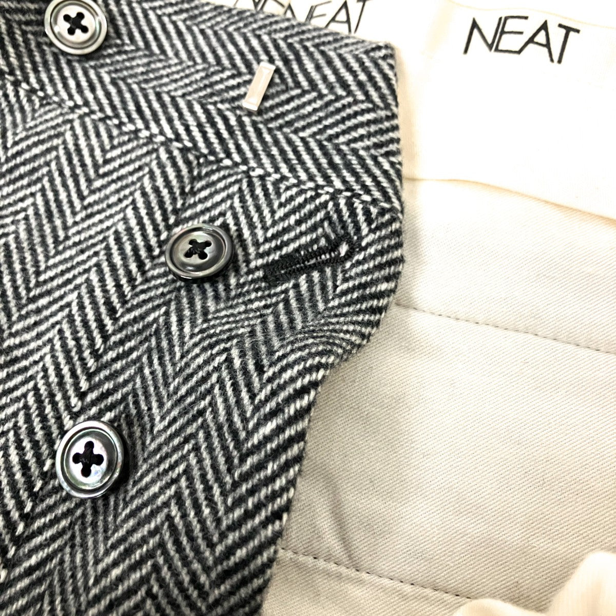 NEAT ヘリンボーンパンツ23 02FHS T 古着・中古-4枚目のアイテム画像