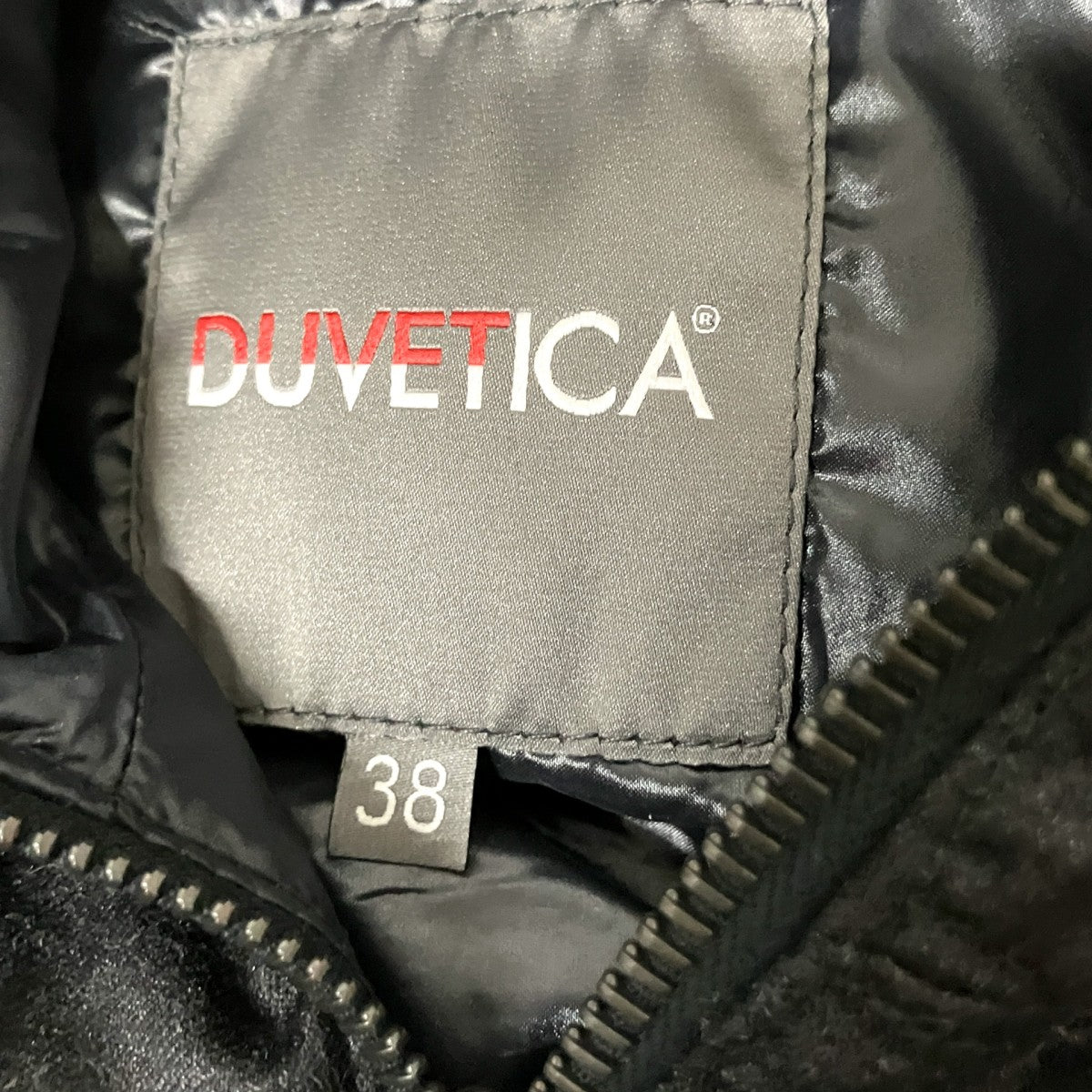 DUVETICA ダウンベスト 古着・中古-4枚目のアイテム画像
