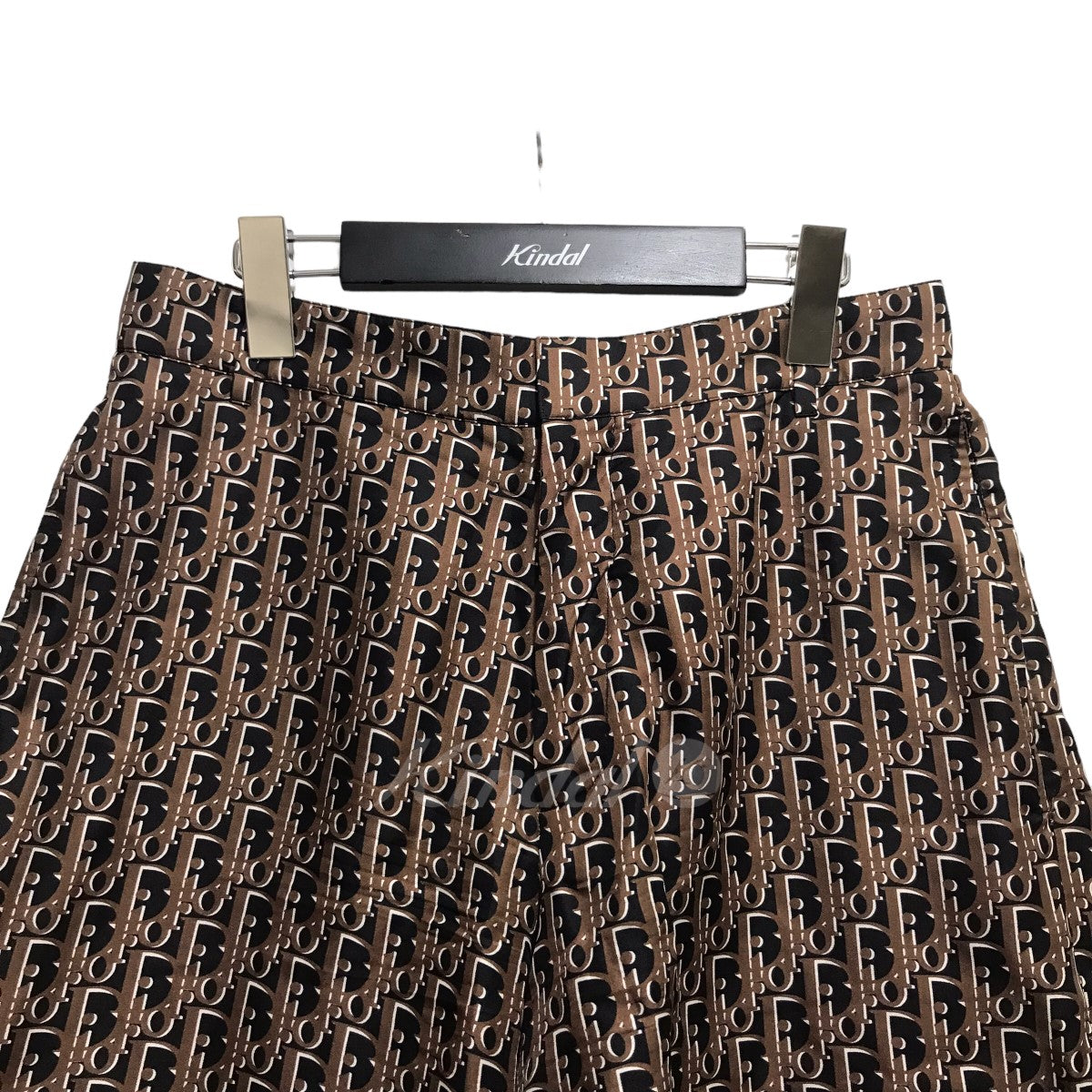 Dior Oblique Pixel Bermuda Shorts素人採寸になっておりますので