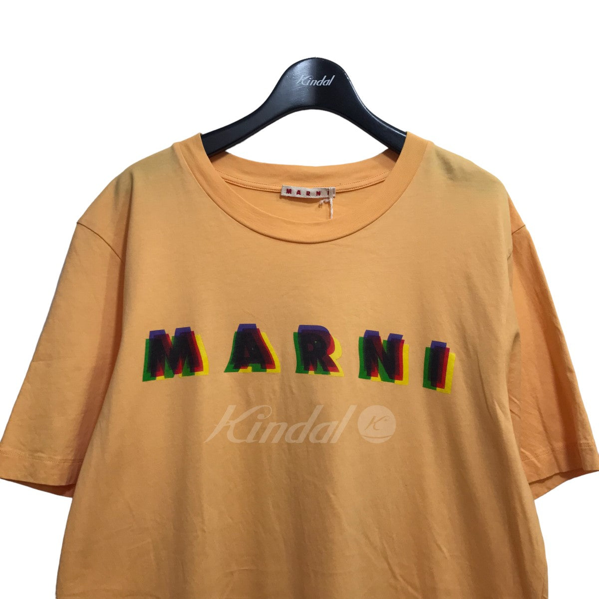 マルニの23SS ロゴプリントTシャツ HUMU0198PEです。 MARNI トップス 古着・中古アイテム