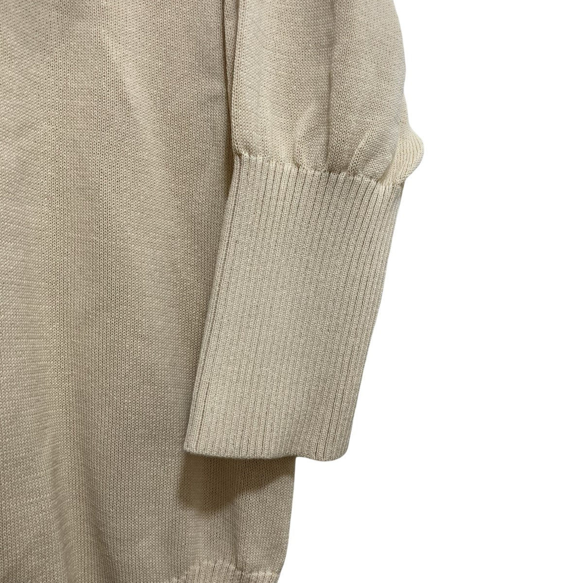 ジュンミカミの23SS Vネックニット 23SS-5-Nです。 JUN MIKAMI トップス 古着・中古アイテム