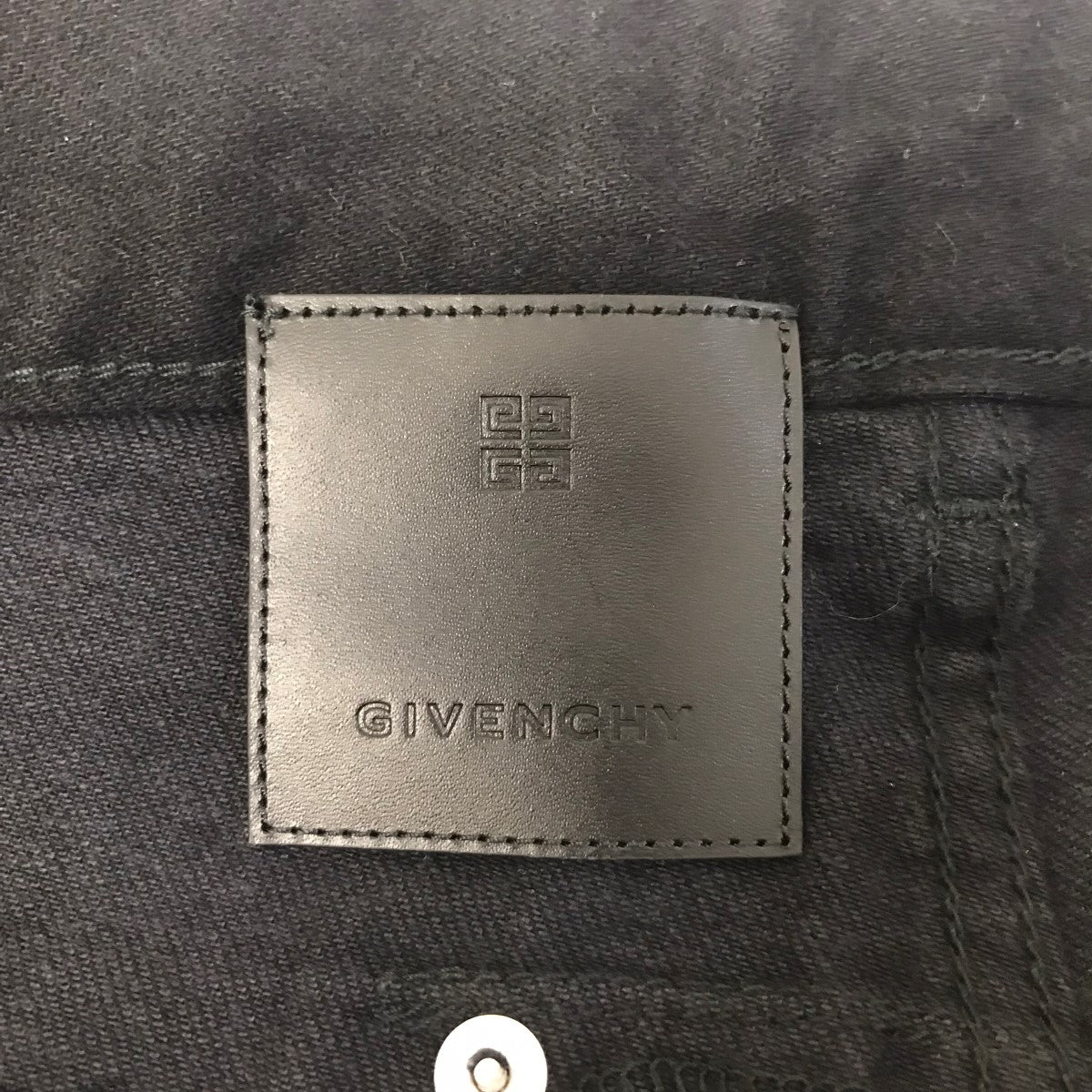 GIVENCHY(ジバンシィ) 22SSクラックデニムパンツBM50ST50M6 BM50ST50M6 ブラック サイズ  32｜【公式】カインドオルオンライン ブランド古着・中古通販【kindal】