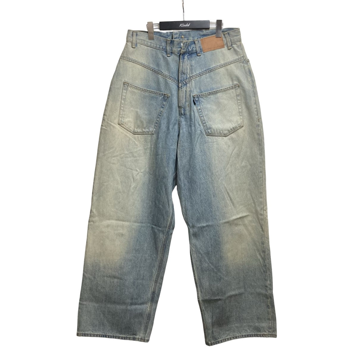 プロジェクトジーアールのCOATED BACKWARD JEANS コーティングデニムパンツです。 Project GR ボトムス 古着・中古アイテム