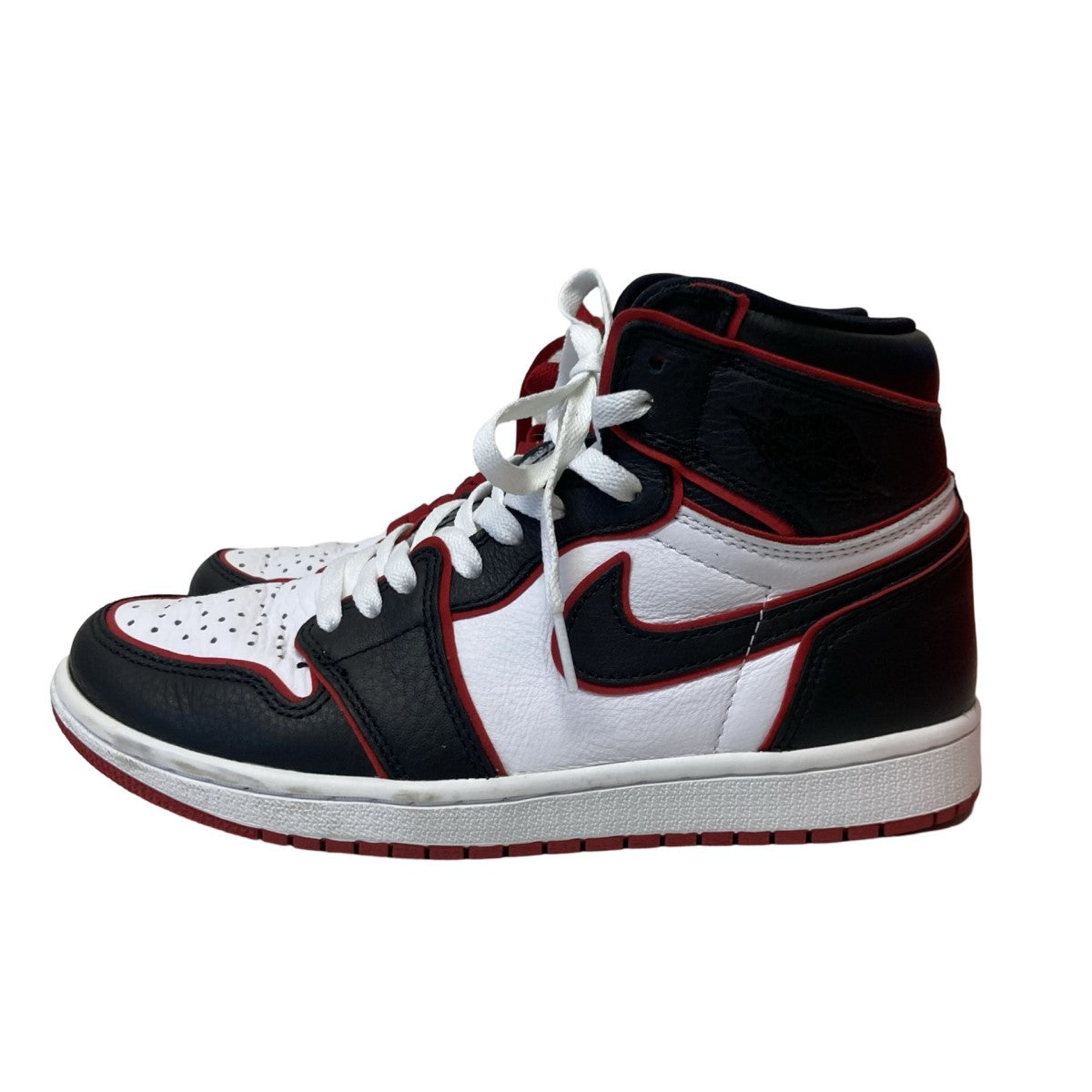 ナイキのRETRO HIGH OG BLOODLINE ハイカットスニーカー 555088-062です。 NIKE シューズ 古着・中古アイテム