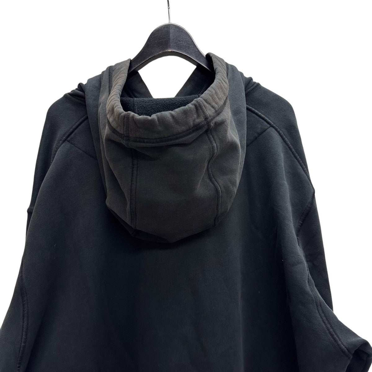 STONE ISLAND(ストーンアイランド) ロゴパッチパーカー STONE ISLAND(ストーンアイランド) ロゴパッチパーカー