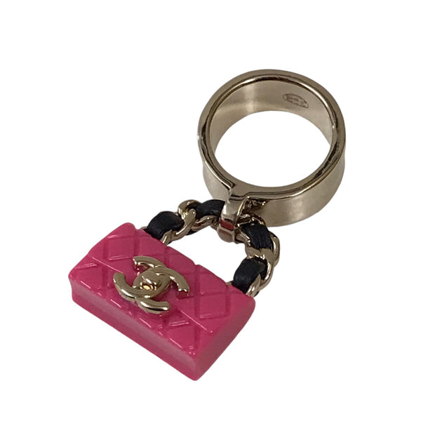 【美品】CHANEL バックチャームリング CHANEL(シャネル) マトラッセバッグチャームリング ABA014 ゴールド