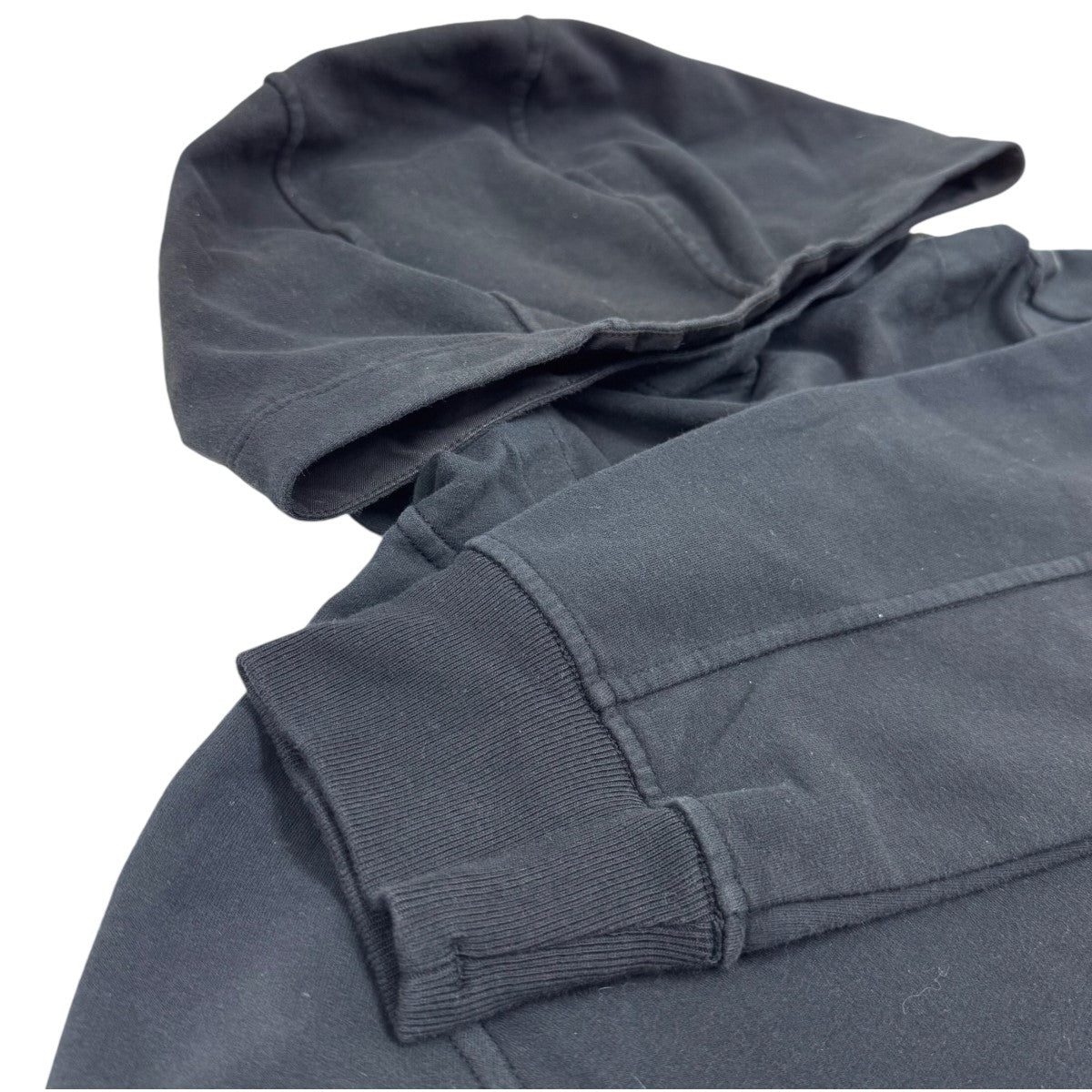 STONE ISLAND(ストーンアイランド) パッチ付きフーディ