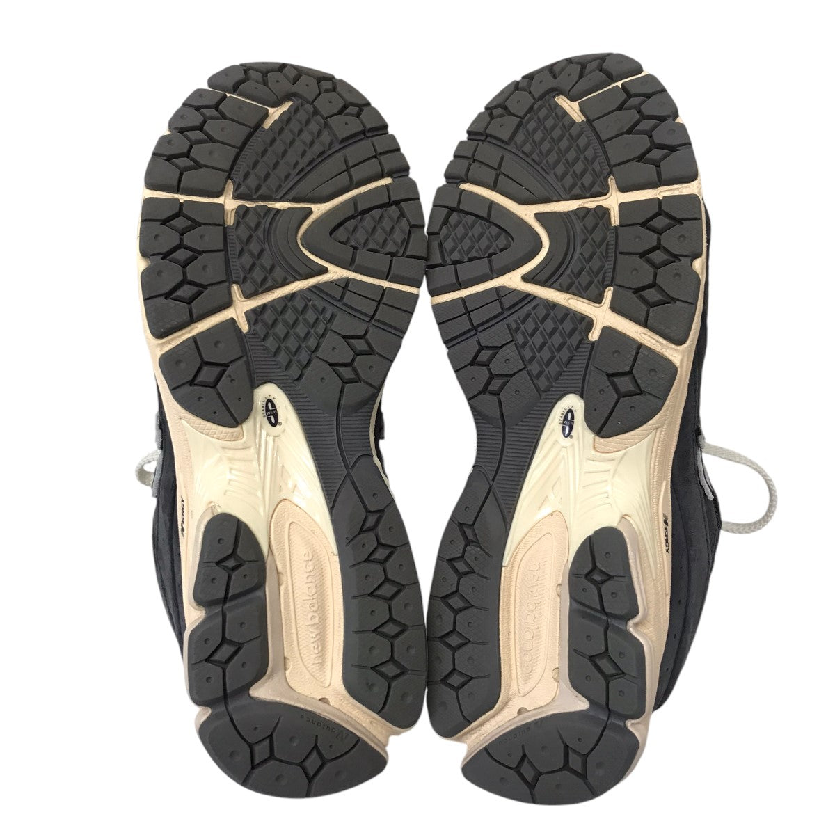 New Balance ニューバランス M2002RHO 26.5cm new balance M2002RHO 26.5cm