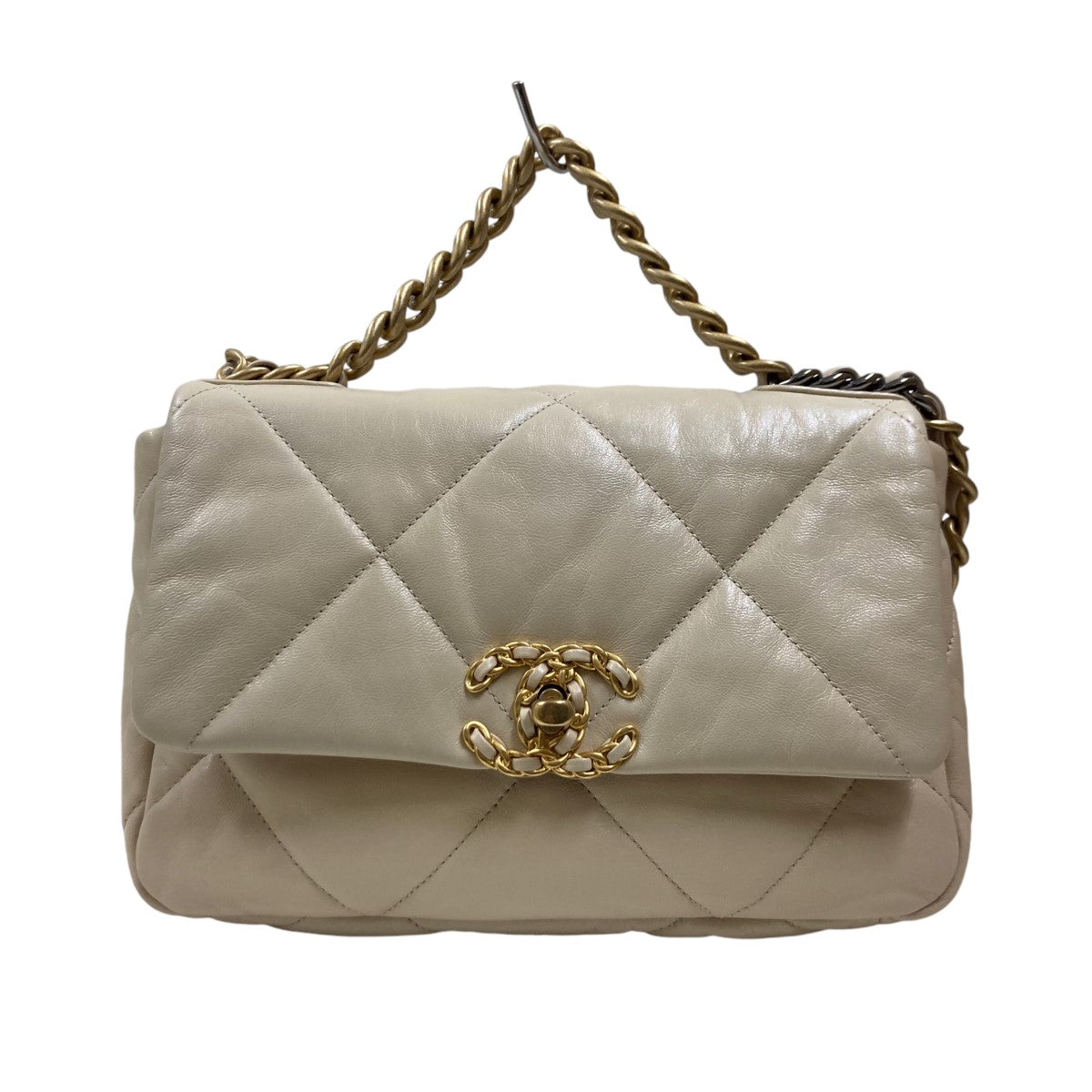 シャネル19 チェーンバッグ