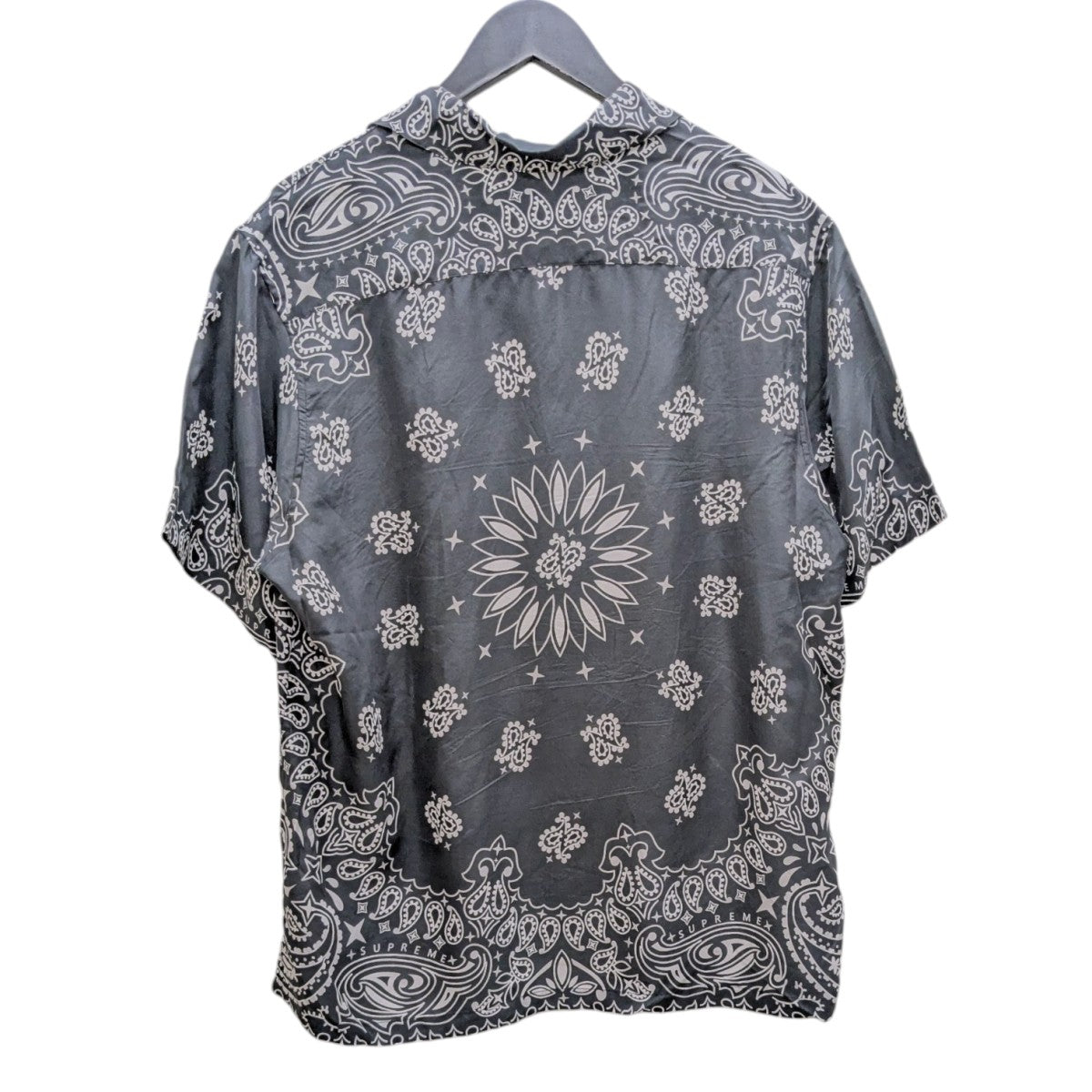 Supreme シュプリーム BANDANA SILK SHIRT Supreme Bandana Silk S S Shirt (SS21) - $158