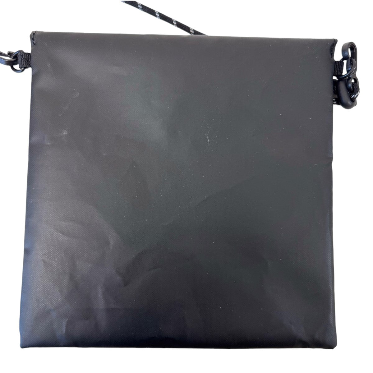 ネイバーフッドのPVC SACOCH サコッシュです。 NEIGHBORHOOD 古着・中古 バッグ アイテム