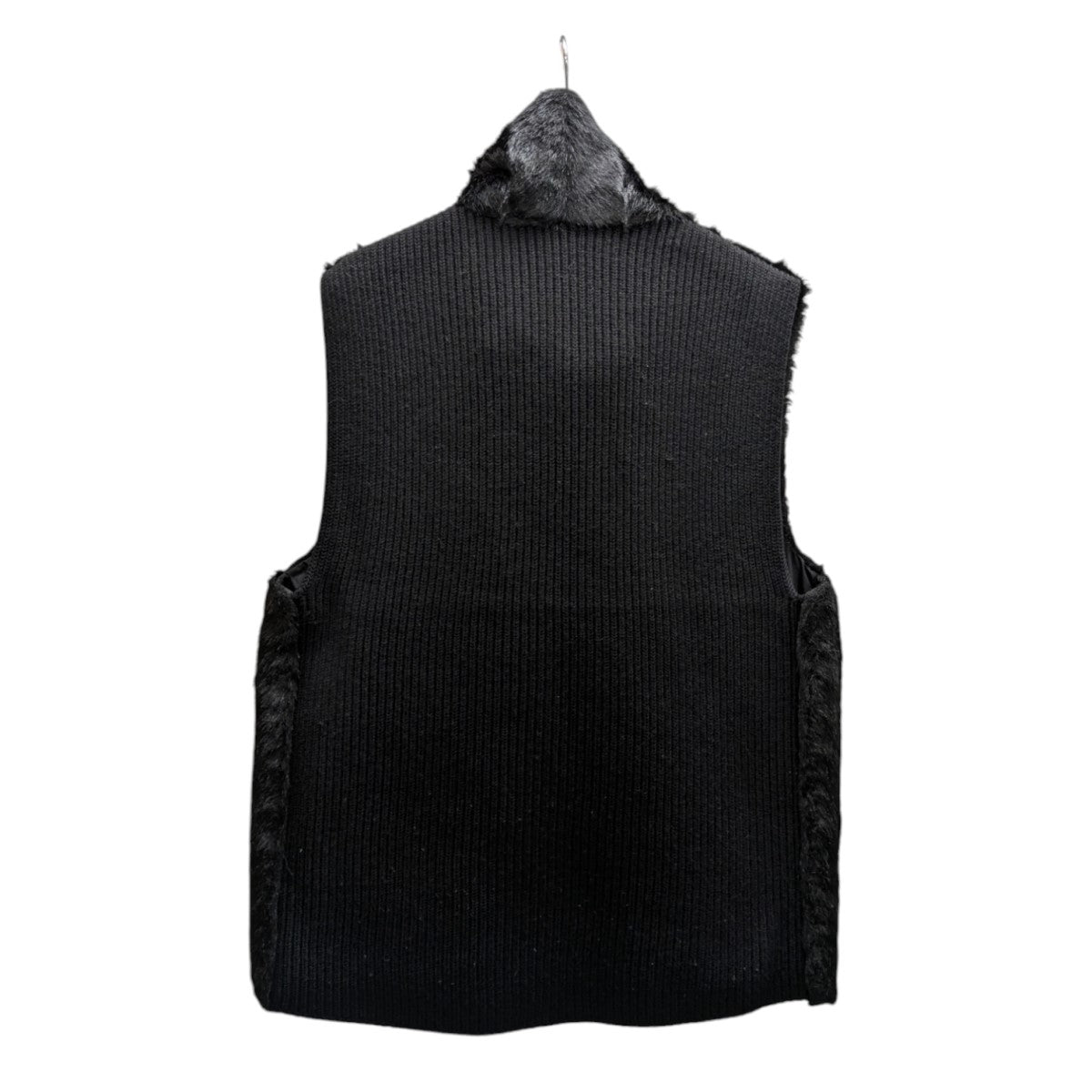 Reversible Sleeveless JacketリバーシブルファーベストBM00SF1Y0N