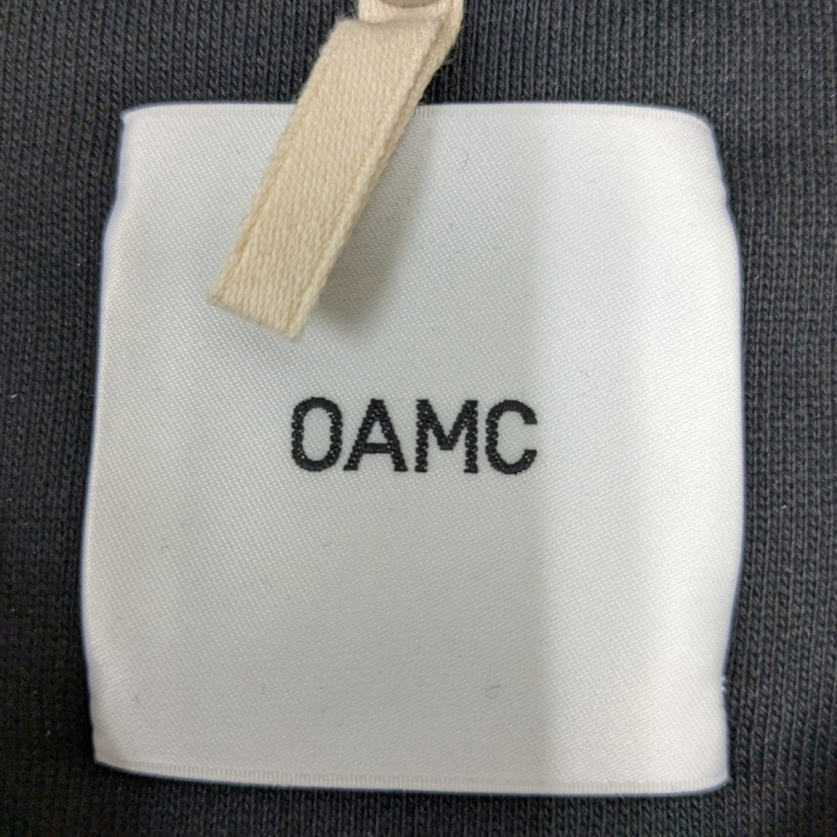 オーエーエムシーのクルーネックスウェットです。 OAMC 古着・中古 トップス アイテム