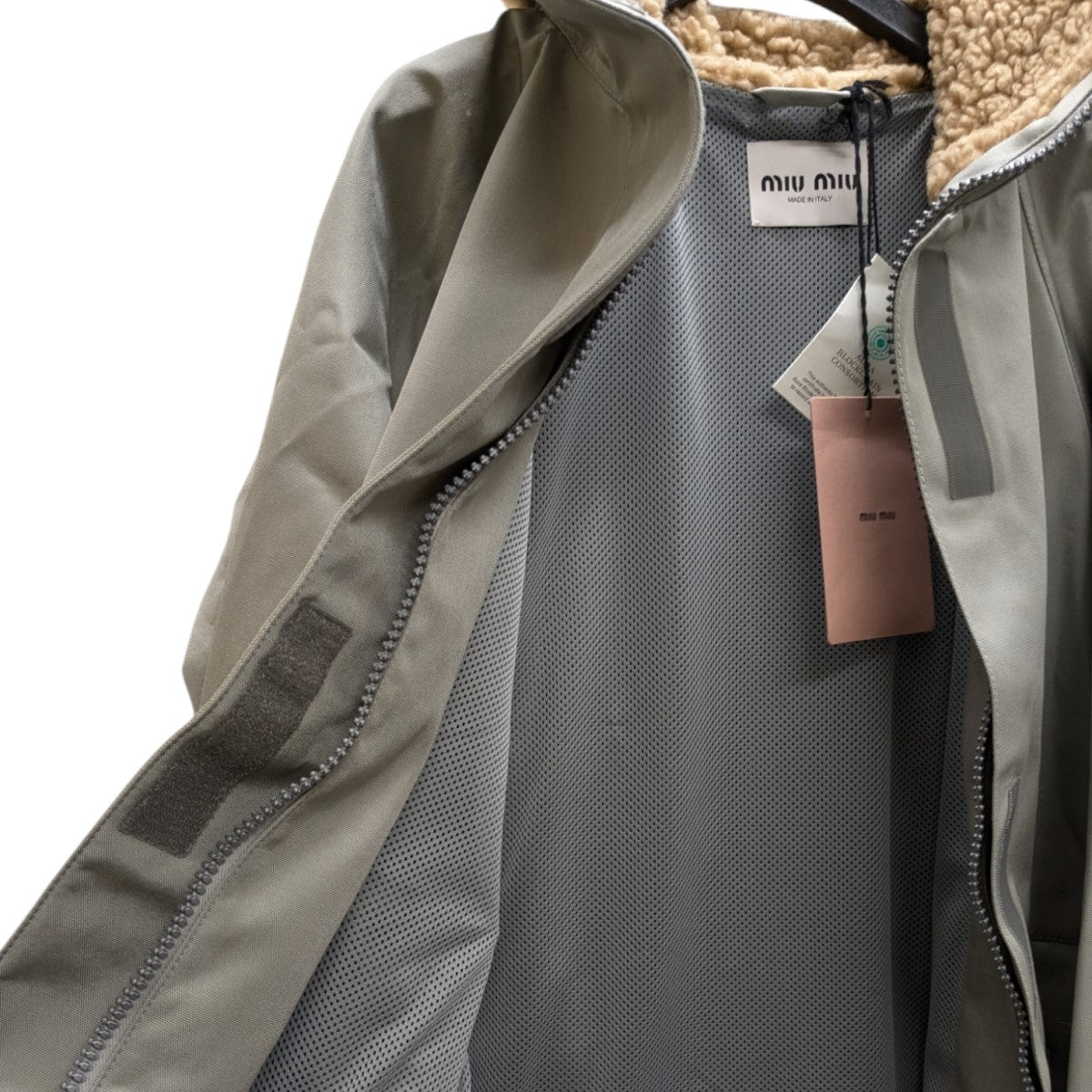 MIU MIU ミュウミュウ 襟 フラワーモチーフ 薄手 ジャケット 38 MIUMIU ミュウミュウ ブルゾン ジャケット サイズ38 ギンガム