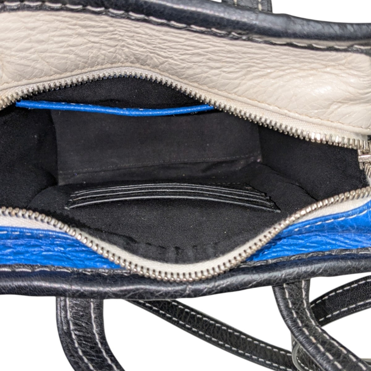 BALENCIAGA(バレンシアガ) ショルダーバッグ 515988・6460