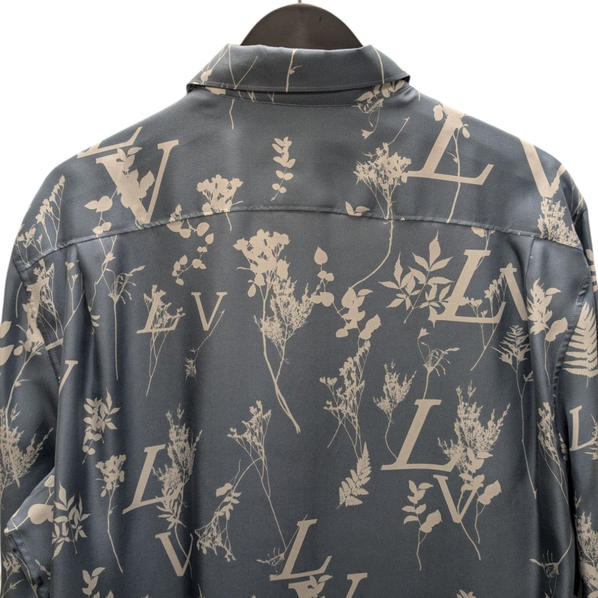 LOUIS VUITTON(ルイヴィトン) LVリーフシルク長袖シャツ RM222Q