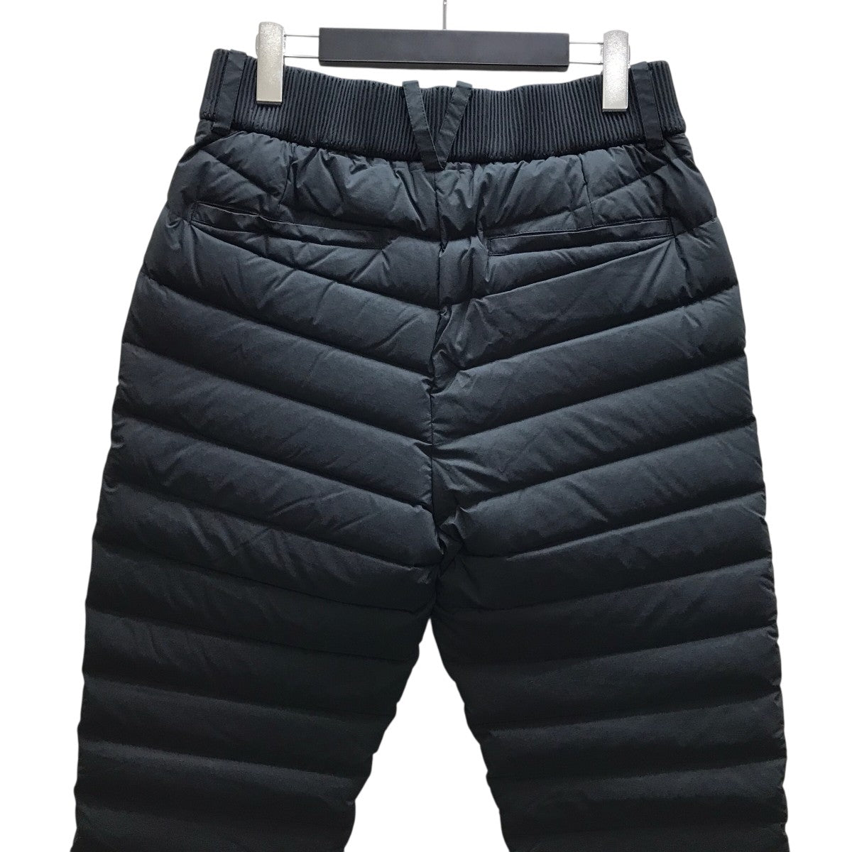 サイズL【未使用】1PIU1UGUALE3 GOLF ダウンバックジップパンツ 1piu1uguale3(ウノピゥウノウグァーレトレ) ダウンバックジップパンツ