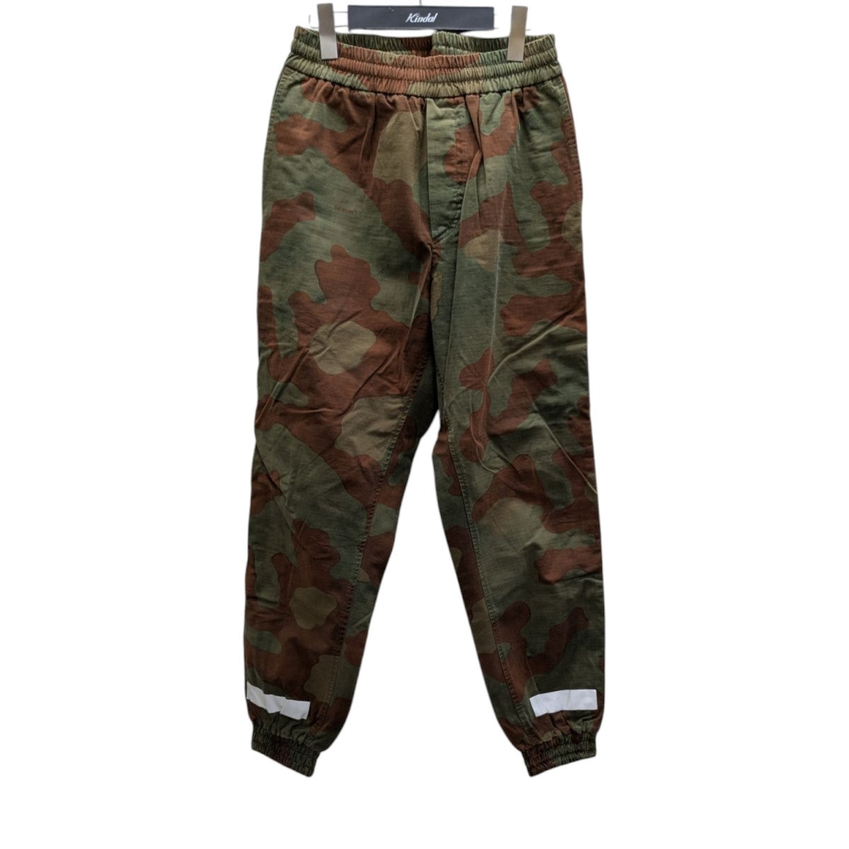 OFFWHITE(オフホワイト) カモ柄ハーフパンツ OMCA042F17564025
