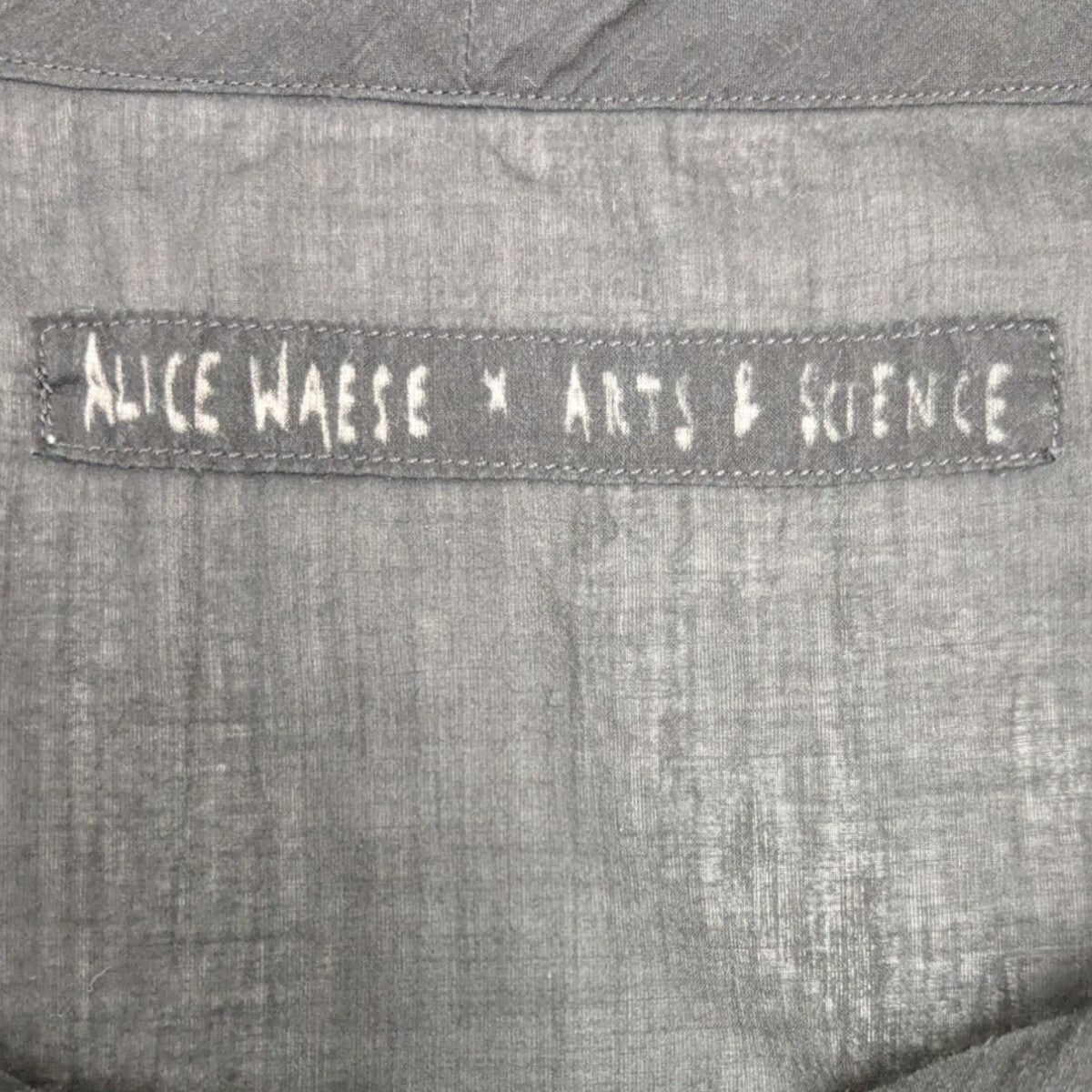 ARTS＆SCIENCE(アーツアンドサイエンス) グラフィックシャツ 041