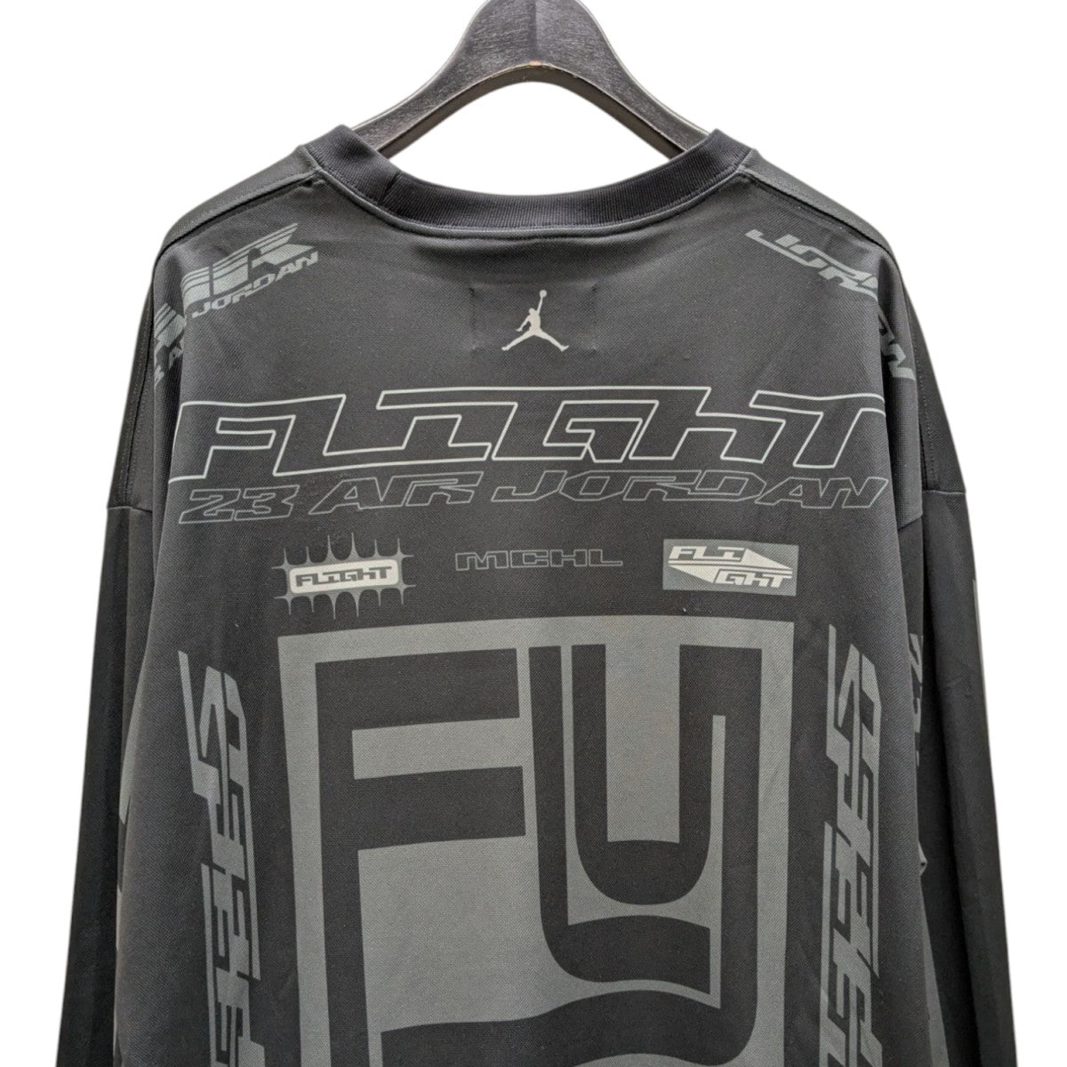 長袖Tシャツ