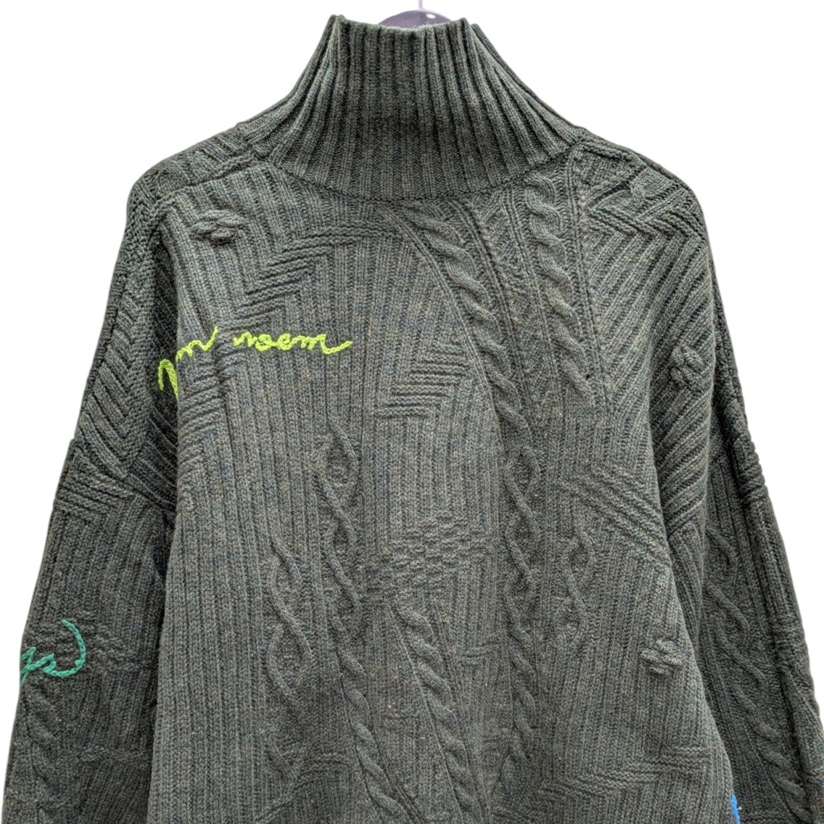 mame kurogouchi(マメクロゴウチ) Cable Knit Pullover with