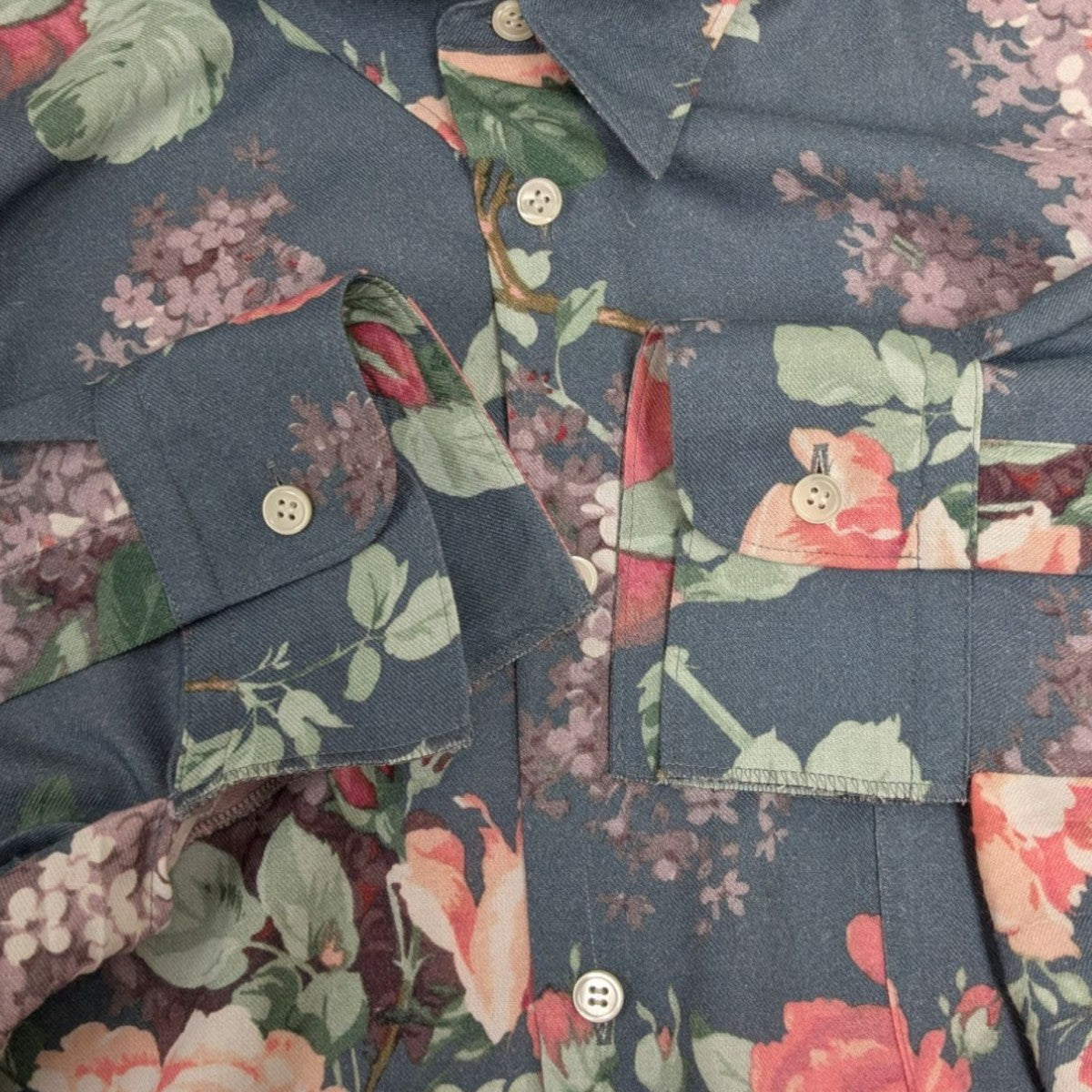 JUNYA WATANABE(ジュンヤワタナベ) 24AW 花柄プリーツシャツ JN