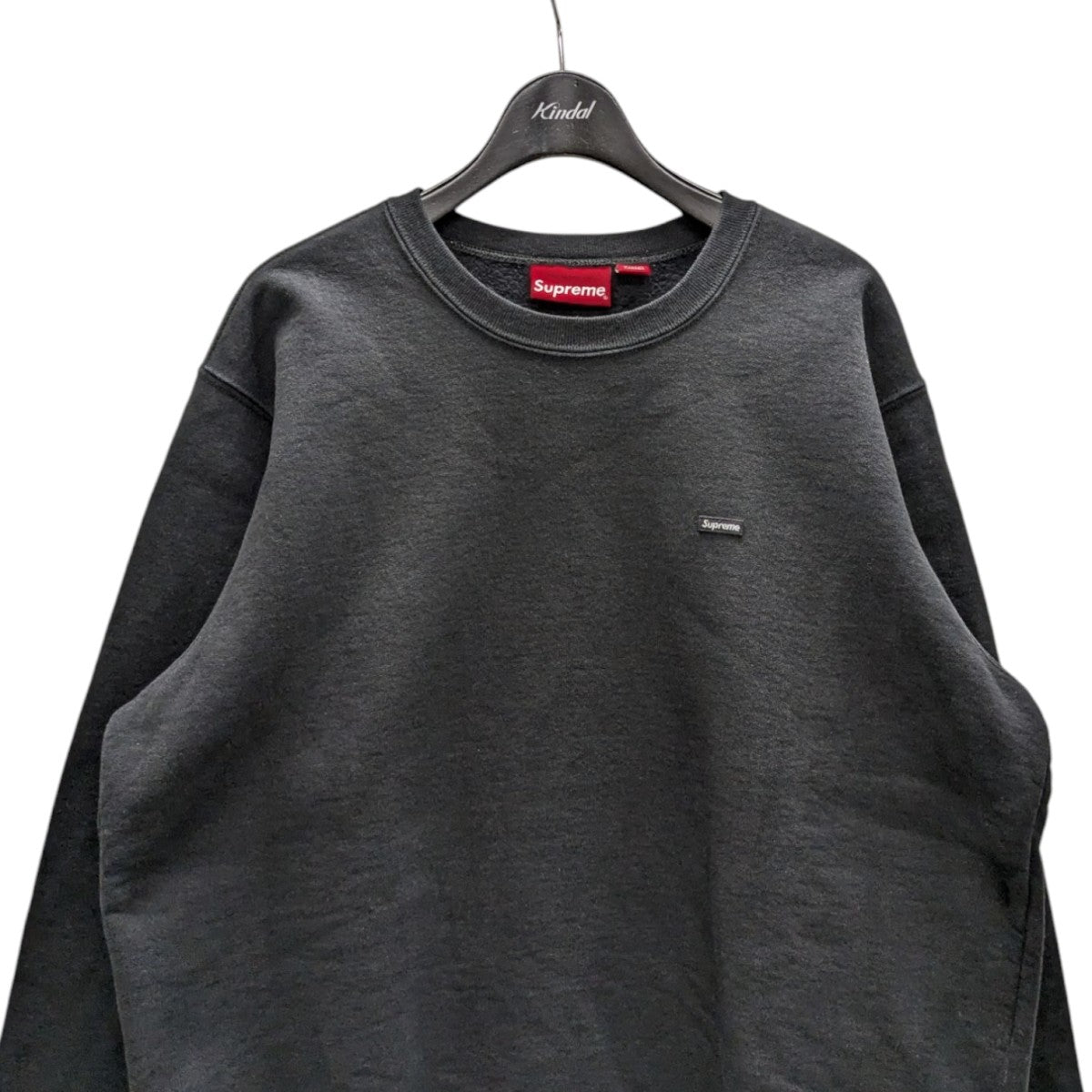 Supreme(シュプリーム) Small Box Crewneckクルーネックスウェット 