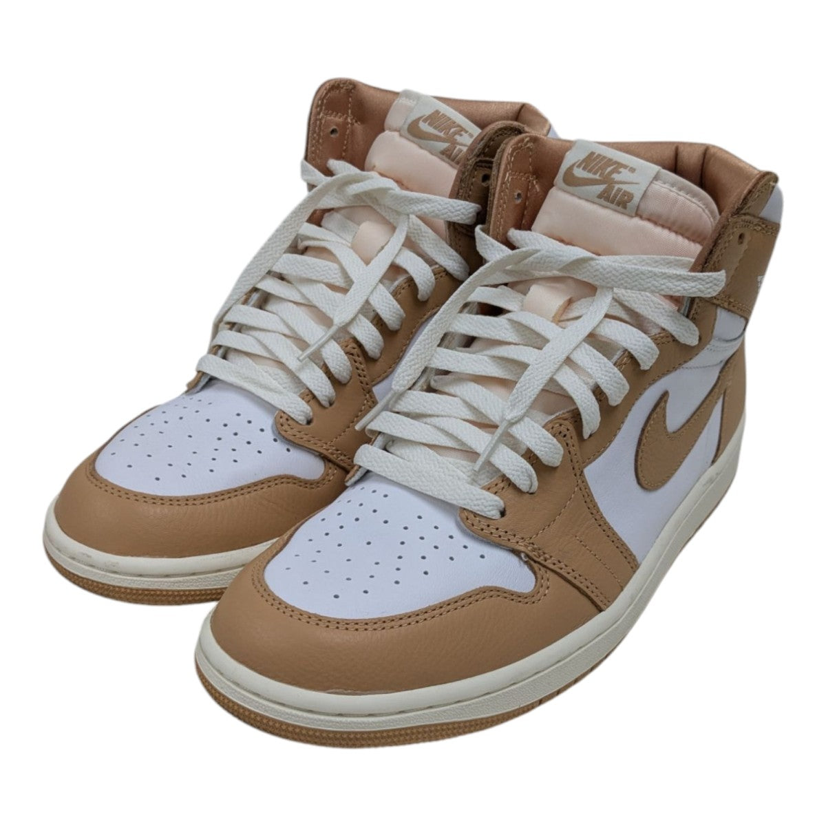 新品未使用】タグ付きNike ハイカットシューズ ベージュ - メルカリ
