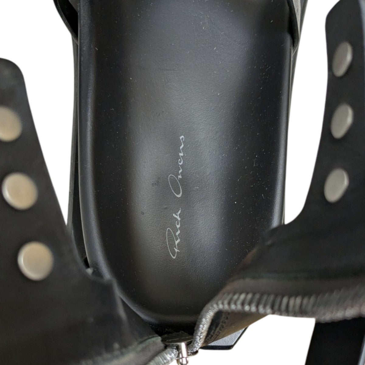 【エレガントにキマる】RICK OWENS Turbo Spartanレザーサンダル Rick Owens Turbo Cyclops Spartan サンダル | ブラック