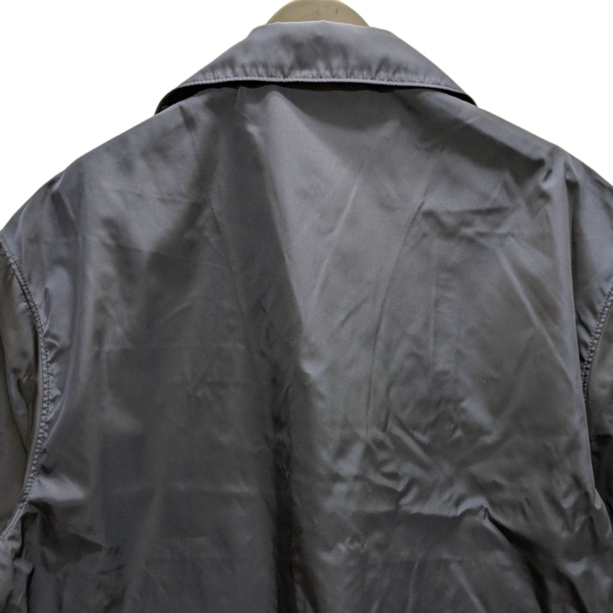 Re-Nylon リナイロン 三角ロゴプレート 半袖シャツ ブ