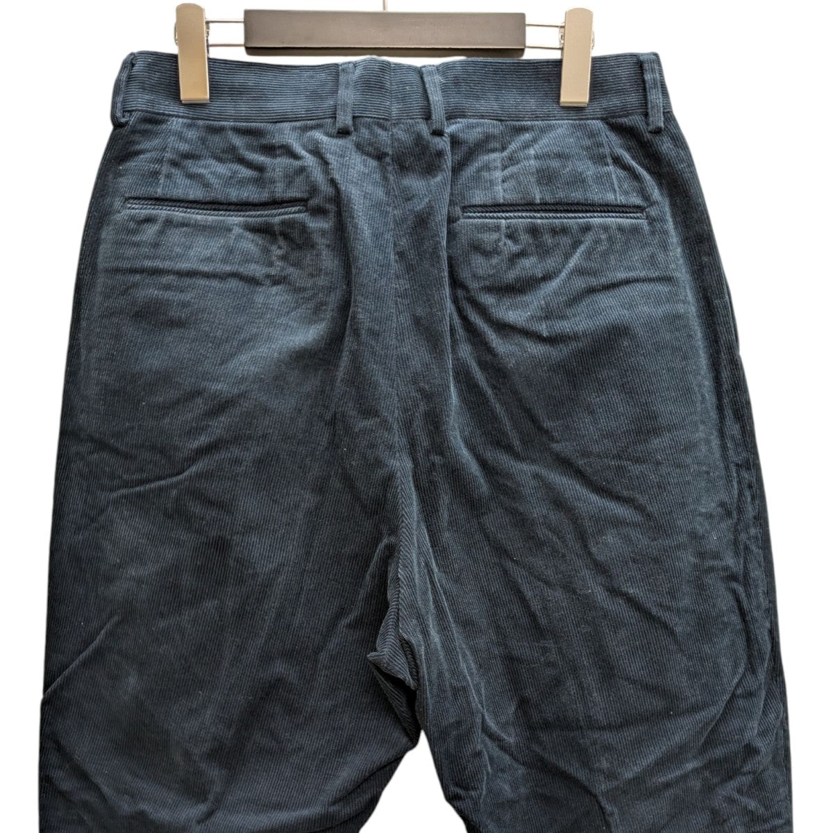 NEAT コーデュロイ スラックス　ネイビー　タックパンツ NEAT 【値下げ】NEAT コーデュロイ2タックトラウザー