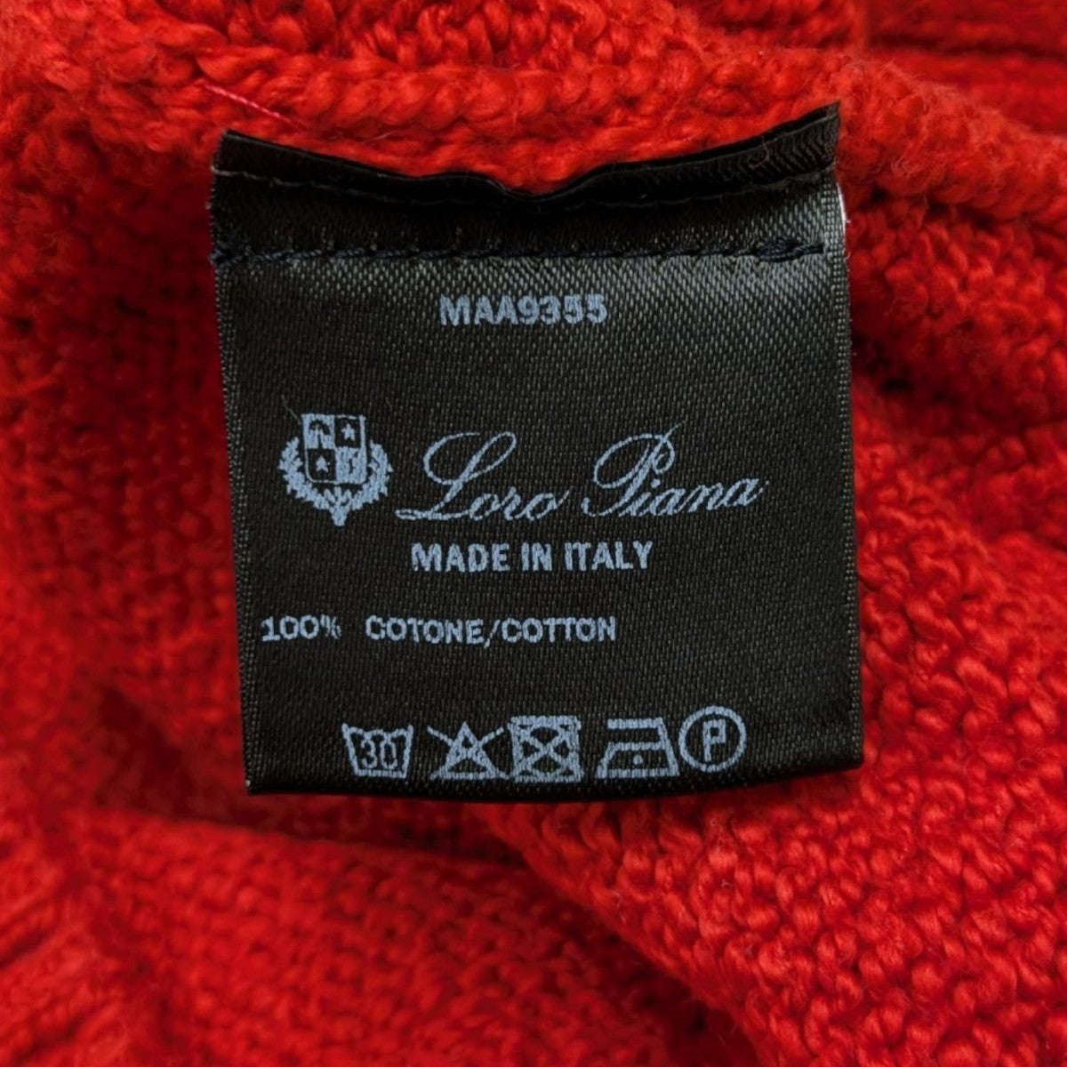 ロロピアーナ　クルーネックニット セーター 46 loro piana(ロロ・ピアーナ) クルーネックニット レッド サイズ