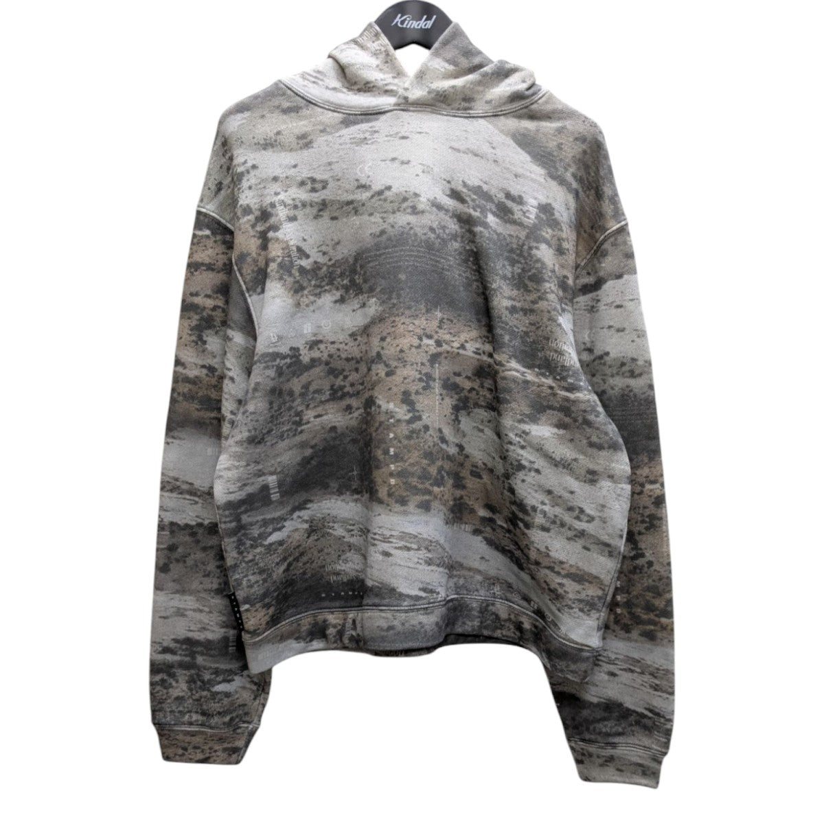 STAMPD SANDLAND CAMO CROPPED HOODIE 古着・中古-1枚目のアイテム画像