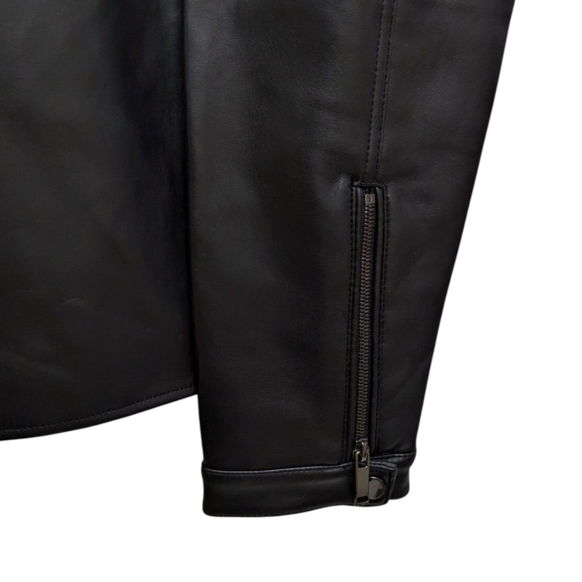 ZARA フェイクレザージャケット Lサイズ ZARA レザー ライダースジャケット Lサイズ ブラック フェイク