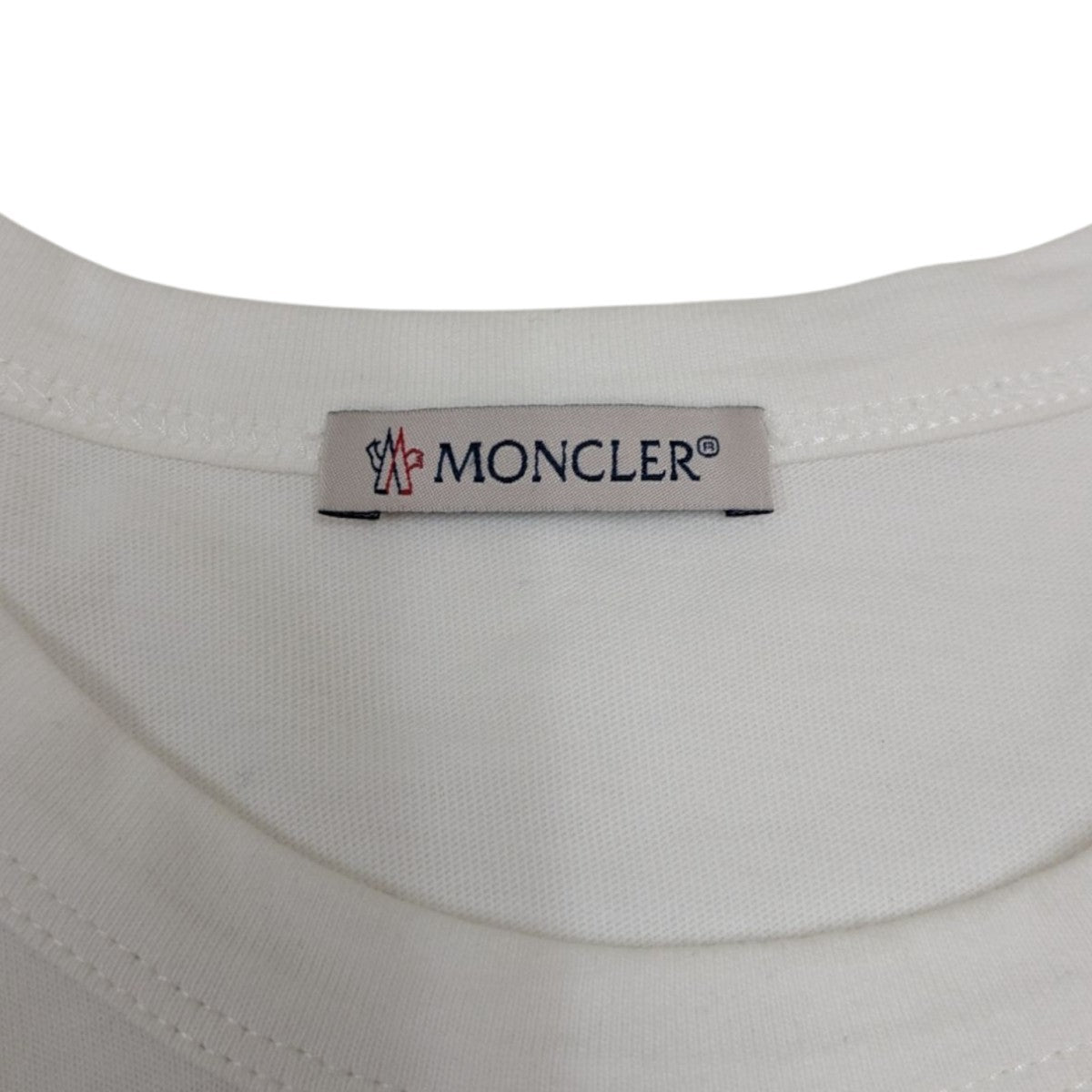 MONCLER(モンクレール) ロゴパッチTシャツF10918C72810