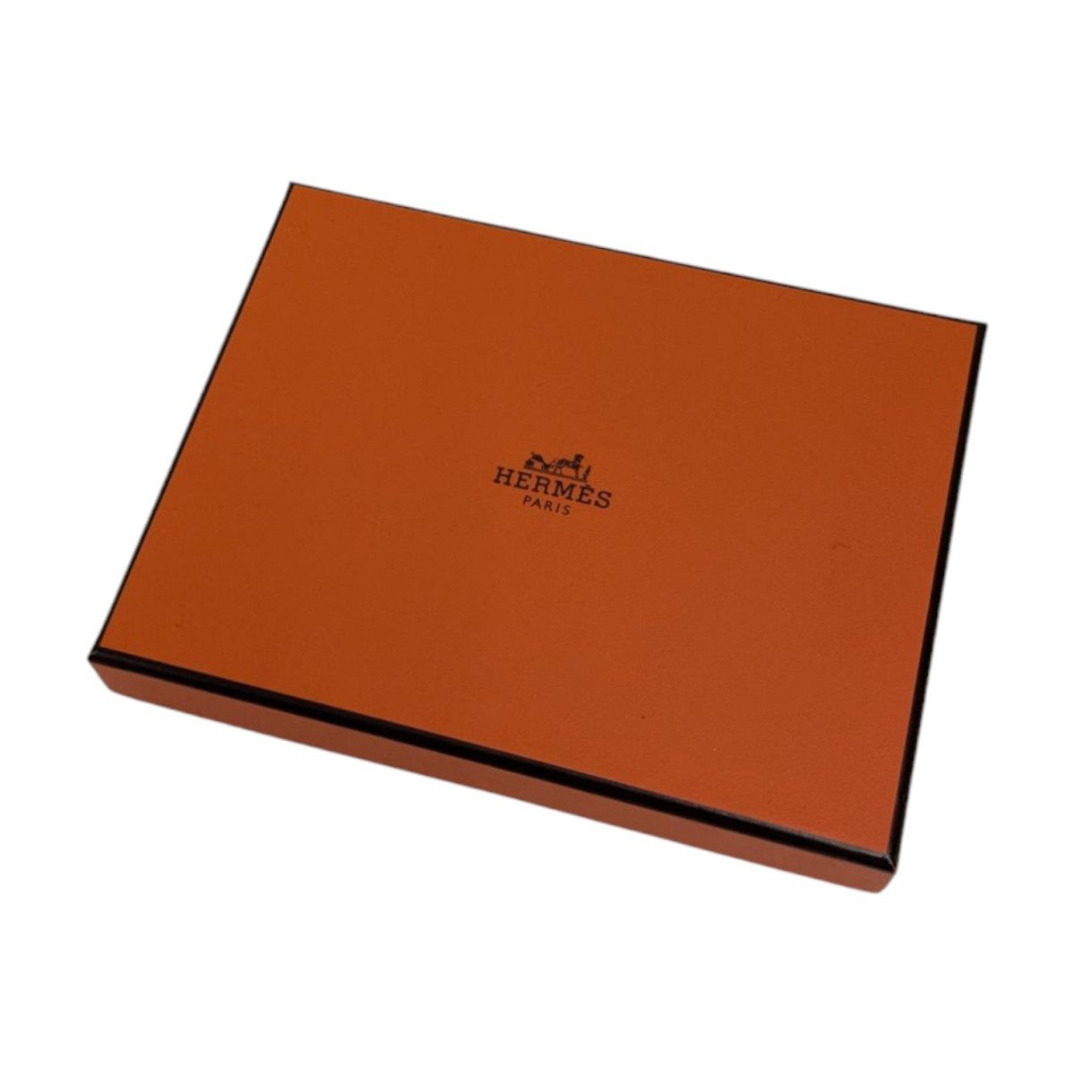 【エルメス　新品未使用　箱付き】ブラウンレザー パスポートケース HERMES(エルメス) パスポートケース 010 GY ブラウン｜【公式