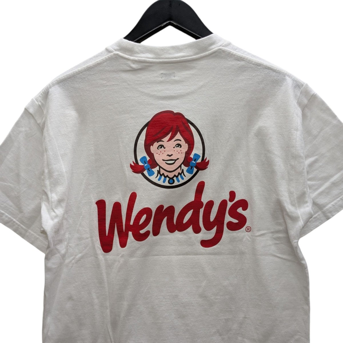 バックプリントTシャツ