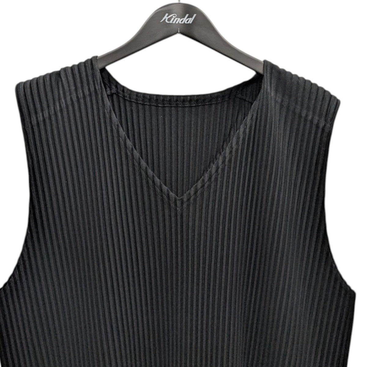 ISSEY MIYAKEプリーツ タートルネック　ベロアベスト BASICS – isseymiyake.com