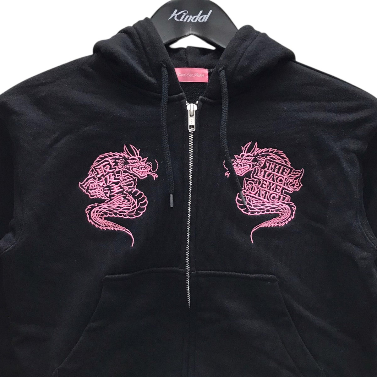 DRAGONS EMBROIDERED ZIP HOODIEジップパーカー