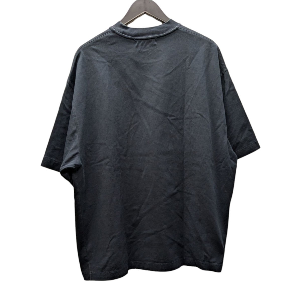 クルーネックTシャツ