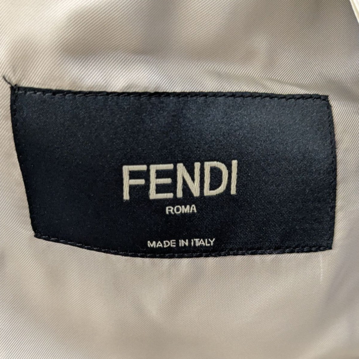 FENDI(フェンディ) 襟取り外し可 テーラードジャケット FJ0610 ライト
